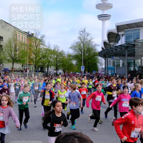 25.04.2026 - Das Zehntel Tim E. http://msf.ph/oto/9566521 25.04.2026 08:32:04 Ziel  meine-sportfotos.de