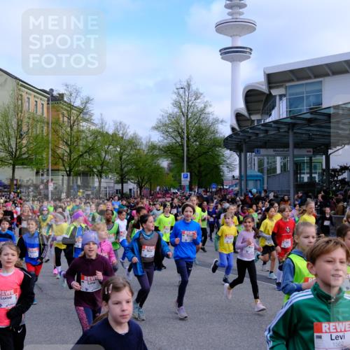 25.04.2026 - Das Zehntel Tim E. http://msf.ph/oto/9566526 25.04.2026 08:32:05 Ziel  meine-sportfotos.de