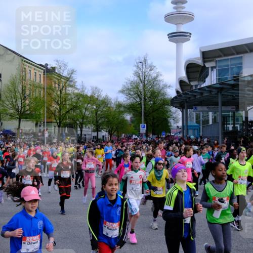 25.04.2026 - Das Zehntel Tim E. http://msf.ph/oto/9566531 25.04.2026 08:32:07 Ziel  meine-sportfotos.de