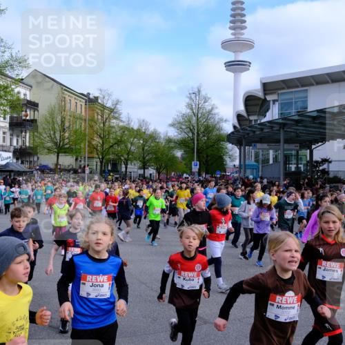 25.04.2026 - Das Zehntel Tim E. http://msf.ph/oto/9566537 25.04.2026 08:32:10 Ziel  meine-sportfotos.de
