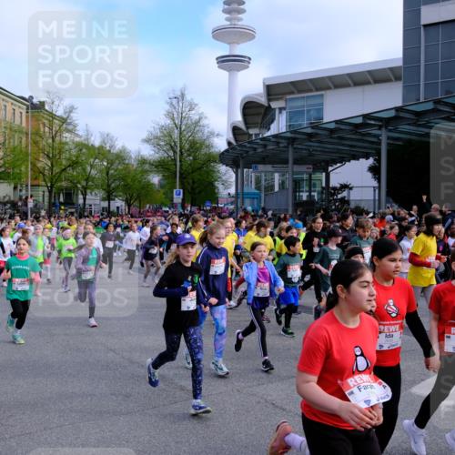 25.04.2026 - Das Zehntel Tim E. http://msf.ph/oto/9566545 25.04.2026 08:32:13 Ziel  meine-sportfotos.de