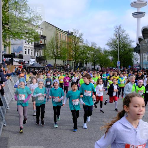 25.04.2026 - Das Zehntel Tim E. http://msf.ph/oto/9566554 25.04.2026 08:32:15 Ziel  meine-sportfotos.de