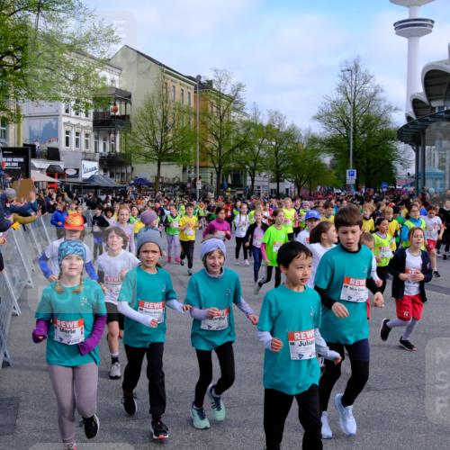 25.04.2026 - Das Zehntel Tim E. http://msf.ph/oto/9566561 25.04.2026 08:32:16 Ziel  meine-sportfotos.de
