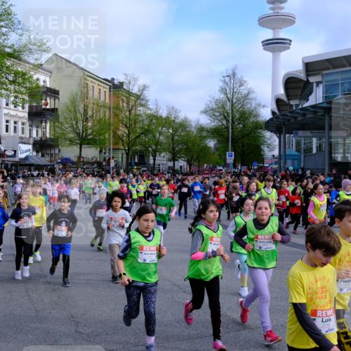25.04.2026 - Das Zehntel Tim E. http://msf.ph/oto/9566567 25.04.2026 08:32:19 Ziel  meine-sportfotos.de