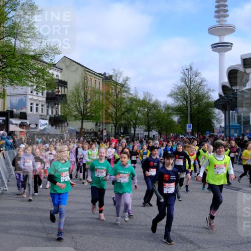 25.04.2026 - Das Zehntel Tim E. http://msf.ph/oto/9566577 25.04.2026 08:32:25 Ziel  meine-sportfotos.de
