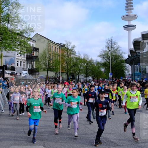 25.04.2026 - Das Zehntel Tim E. http://msf.ph/oto/9566578 25.04.2026 08:32:25 Ziel  meine-sportfotos.de