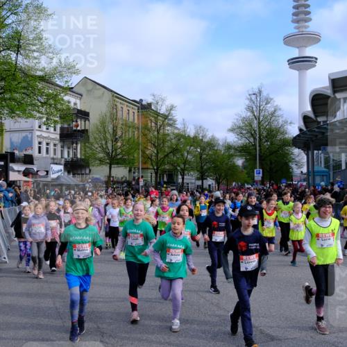 25.04.2026 - Das Zehntel Tim E. http://msf.ph/oto/9566579 25.04.2026 08:32:25 Ziel  meine-sportfotos.de