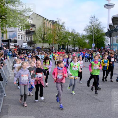 25.04.2026 - Das Zehntel Tim E. http://msf.ph/oto/9566584 25.04.2026 08:32:27 Ziel  meine-sportfotos.de