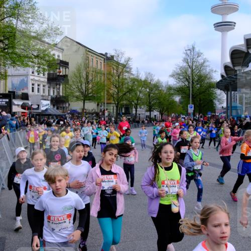 25.04.2026 - Das Zehntel Tim E. http://msf.ph/oto/9566592 25.04.2026 08:32:29 Ziel  meine-sportfotos.de