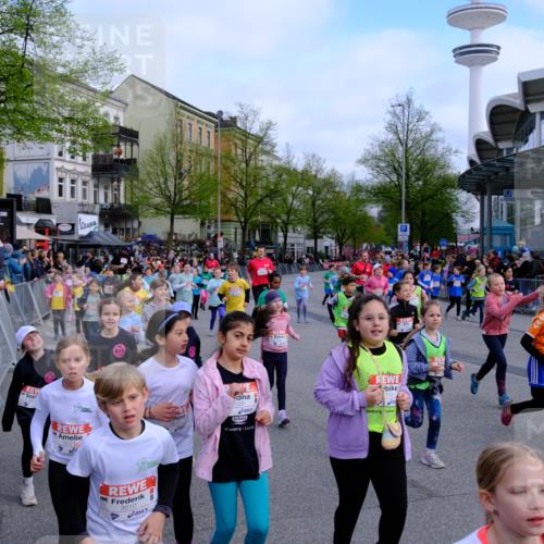 25.04.2026 - Das Zehntel Tim E. http://msf.ph/oto/9566593 25.04.2026 08:32:29 Ziel  meine-sportfotos.de