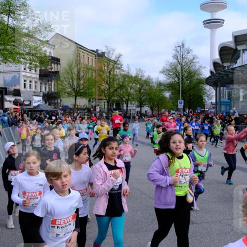 25.04.2026 - Das Zehntel Tim E. http://msf.ph/oto/9566594 25.04.2026 08:32:29 Ziel  meine-sportfotos.de