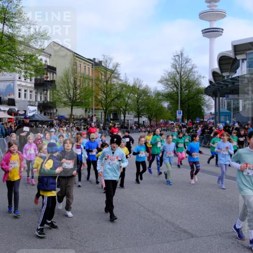 25.04.2026 - Das Zehntel Tim E. http://msf.ph/oto/9566606 25.04.2026 08:32:33 Ziel  meine-sportfotos.de