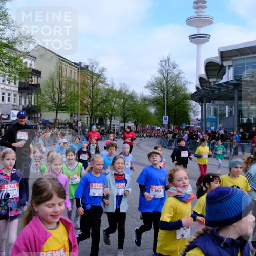 25.04.2026 - Das Zehntel Tim E. http://msf.ph/oto/9566613 25.04.2026 08:32:36 Ziel  meine-sportfotos.de
