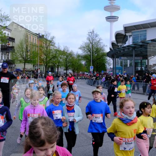 25.04.2026 - Das Zehntel Tim E. http://msf.ph/oto/9566615 25.04.2026 08:32:36 Ziel  meine-sportfotos.de