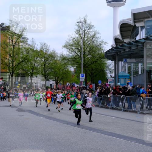 25.04.2026 - Das Zehntel Tim E. http://msf.ph/oto/9566621 25.04.2026 08:32:49 Ziel  meine-sportfotos.de