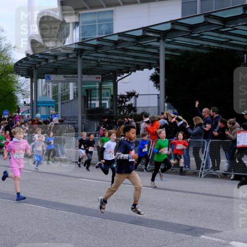 25.04.2026 - Das Zehntel Tim E. http://msf.ph/oto/9566625 25.04.2026 08:32:54 Ziel  meine-sportfotos.de