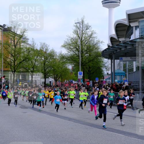 25.04.2026 - Das Zehntel Tim E. http://msf.ph/oto/9566627 25.04.2026 08:32:56 Ziel  meine-sportfotos.de