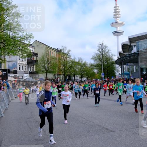 25.04.2026 - Das Zehntel Tim E. http://msf.ph/oto/9566710 25.04.2026 08:33:39 Ziel  meine-sportfotos.de