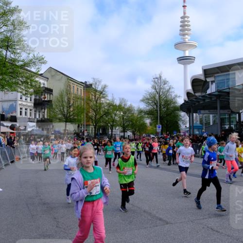 25.04.2026 - Das Zehntel Tim E. http://msf.ph/oto/9566723 25.04.2026 08:33:43 Ziel  meine-sportfotos.de