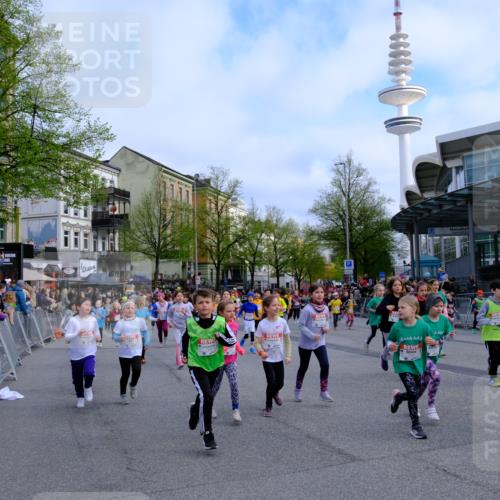 25.04.2026 - Das Zehntel Tim E. http://msf.ph/oto/9566741 25.04.2026 08:33:47 Ziel  meine-sportfotos.de