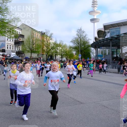 25.04.2026 - Das Zehntel Tim E. http://msf.ph/oto/9566745 25.04.2026 08:33:49 Ziel  meine-sportfotos.de