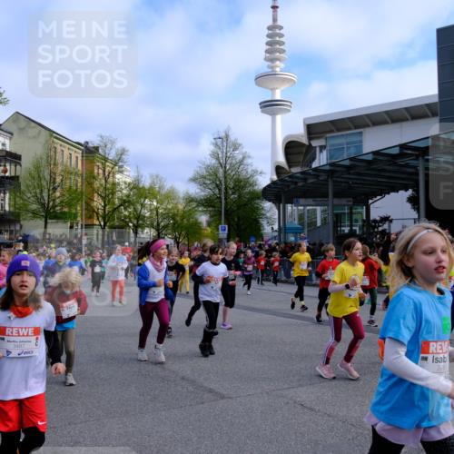 25.04.2026 - Das Zehntel Tim E. http://msf.ph/oto/9566748 25.04.2026 08:33:51 Ziel  meine-sportfotos.de