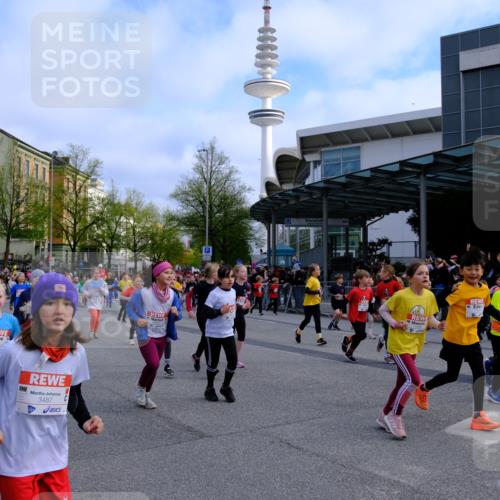 25.04.2026 - Das Zehntel Tim E. http://msf.ph/oto/9566751 25.04.2026 08:33:52 Ziel  meine-sportfotos.de