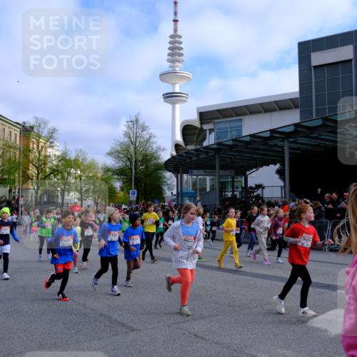 25.04.2026 - Das Zehntel Tim E. http://msf.ph/oto/9566755 25.04.2026 08:33:54 Ziel  meine-sportfotos.de