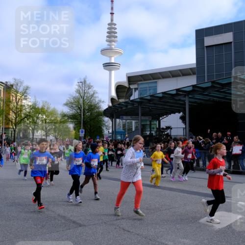 25.04.2026 - Das Zehntel Tim E. http://msf.ph/oto/9566756 25.04.2026 08:33:54 Ziel  meine-sportfotos.de