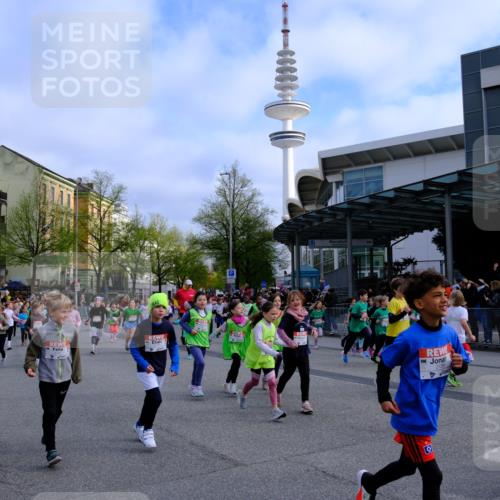 25.04.2026 - Das Zehntel Tim E. http://msf.ph/oto/9566761 25.04.2026 08:33:56 Ziel  meine-sportfotos.de