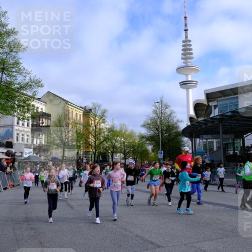 25.04.2026 - Das Zehntel Tim E. http://msf.ph/oto/9566767 25.04.2026 08:33:58 Ziel  meine-sportfotos.de