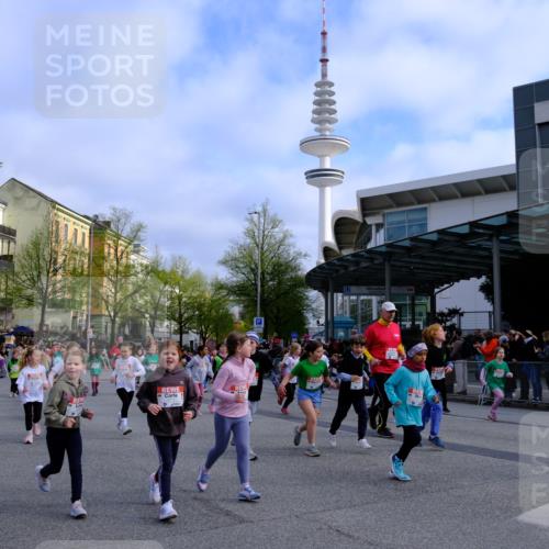25.04.2026 - Das Zehntel Tim E. http://msf.ph/oto/9566771 25.04.2026 08:33:59 Ziel  meine-sportfotos.de
