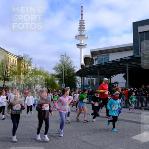 25.04.2026 - Das Zehntel Tim E. http://msf.ph/oto/9566773 25.04.2026 08:33:59 Ziel  meine-sportfotos.de