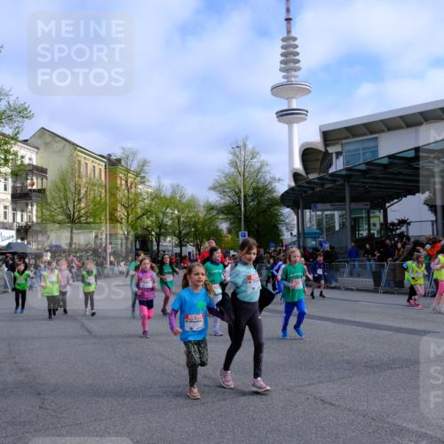 25.04.2026 - Das Zehntel Tim E. http://msf.ph/oto/9566782 25.04.2026 08:34:03 Ziel  meine-sportfotos.de