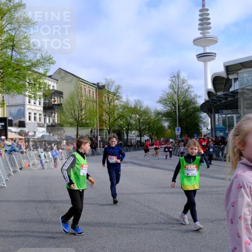 25.04.2026 - Das Zehntel Tim E. http://msf.ph/oto/9566790 25.04.2026 08:34:07 Ziel  meine-sportfotos.de