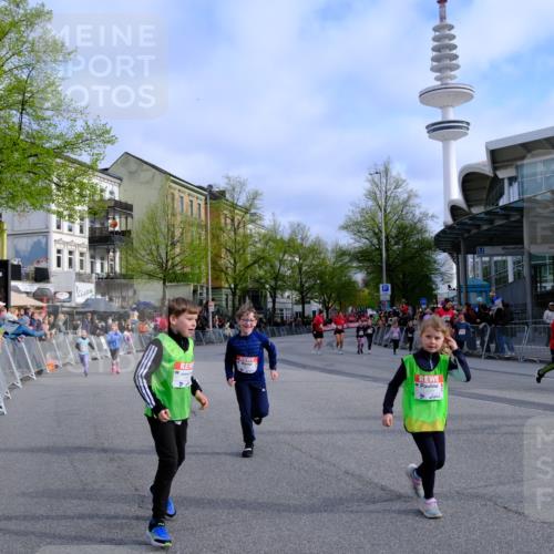 25.04.2026 - Das Zehntel Tim E. http://msf.ph/oto/9566791 25.04.2026 08:34:07 Ziel  meine-sportfotos.de