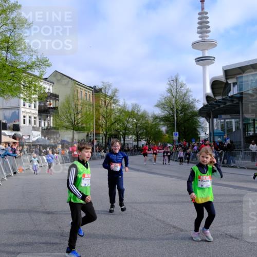25.04.2026 - Das Zehntel Tim E. http://msf.ph/oto/9566792 25.04.2026 08:34:07 Ziel  meine-sportfotos.de