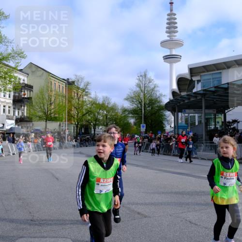 25.04.2026 - Das Zehntel Tim E. http://msf.ph/oto/9566797 25.04.2026 08:34:08 Ziel  meine-sportfotos.de