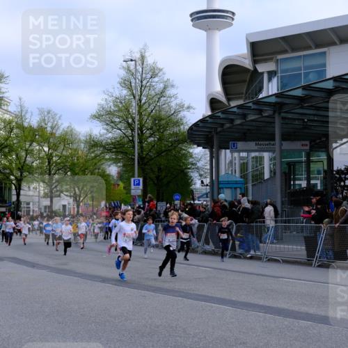 25.04.2026 - Das Zehntel Tim E. http://msf.ph/oto/9566805 25.04.2026 08:34:40 Ziel  meine-sportfotos.de