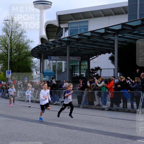 25.04.2026 - Das Zehntel Tim E. http://msf.ph/oto/9566813 25.04.2026 08:34:41 Ziel  meine-sportfotos.de