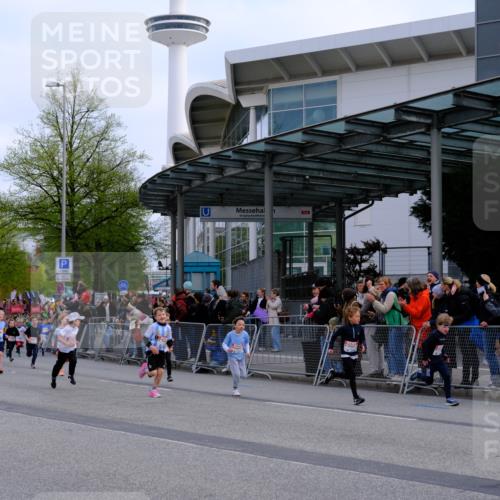 25.04.2026 - Das Zehntel Tim E. http://msf.ph/oto/9566815 25.04.2026 08:34:42 Ziel  meine-sportfotos.de