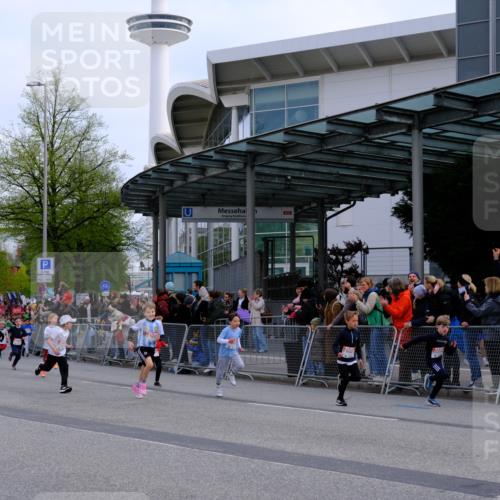 25.04.2026 - Das Zehntel Tim E. http://msf.ph/oto/9566816 25.04.2026 08:34:42 Ziel  meine-sportfotos.de
