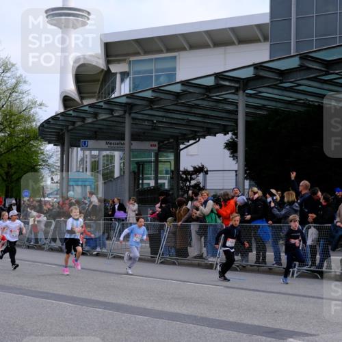 25.04.2026 - Das Zehntel Tim E. http://msf.ph/oto/9566819 25.04.2026 08:34:43 Ziel  meine-sportfotos.de