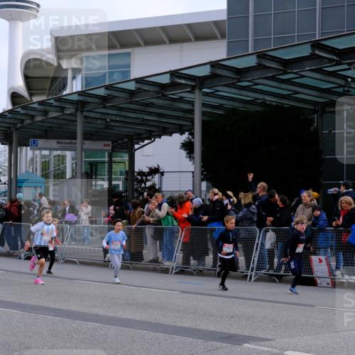 25.04.2026 - Das Zehntel Tim E. http://msf.ph/oto/9566821 25.04.2026 08:34:43 Ziel  meine-sportfotos.de