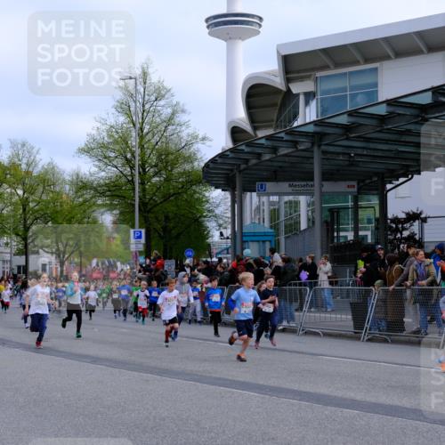 25.04.2026 - Das Zehntel Tim E. http://msf.ph/oto/9566828 25.04.2026 08:34:45 Ziel  meine-sportfotos.de