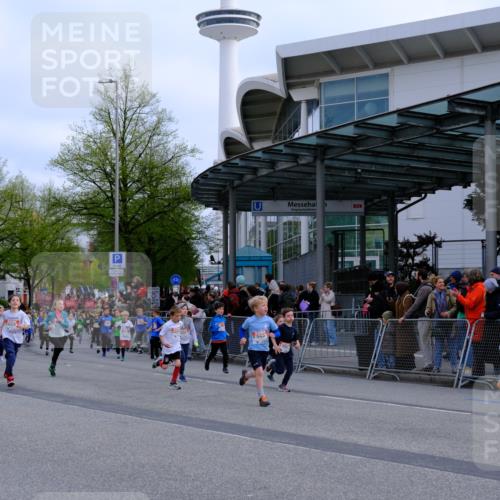 25.04.2026 - Das Zehntel Tim E. http://msf.ph/oto/9566830 25.04.2026 08:34:45 Ziel  meine-sportfotos.de