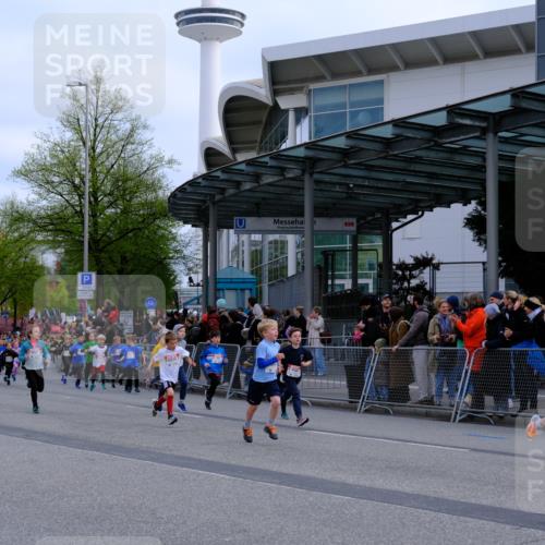 25.04.2026 - Das Zehntel Tim E. http://msf.ph/oto/9566832 25.04.2026 08:34:46 Ziel  meine-sportfotos.de