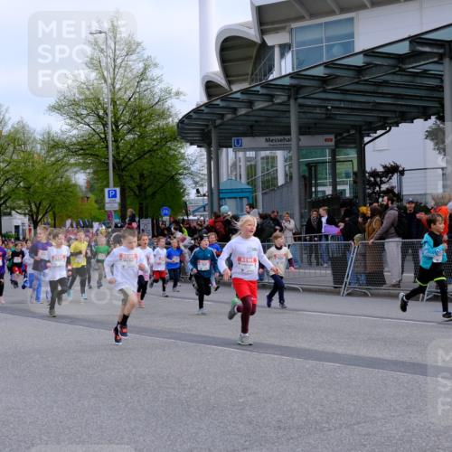 25.04.2026 - Das Zehntel Tim E. http://msf.ph/oto/9566841 25.04.2026 08:34:53 Ziel  meine-sportfotos.de