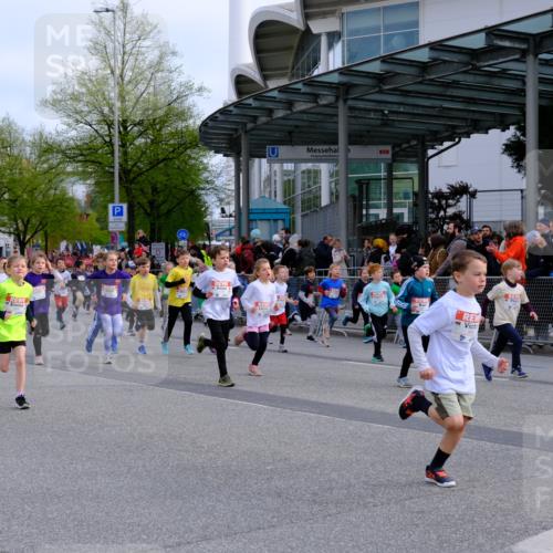 25.04.2026 - Das Zehntel Tim E. http://msf.ph/oto/9566848 25.04.2026 08:34:54 Ziel  meine-sportfotos.de