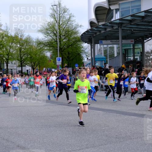 25.04.2026 - Das Zehntel Tim E. http://msf.ph/oto/9566852 25.04.2026 08:34:55 Ziel  meine-sportfotos.de